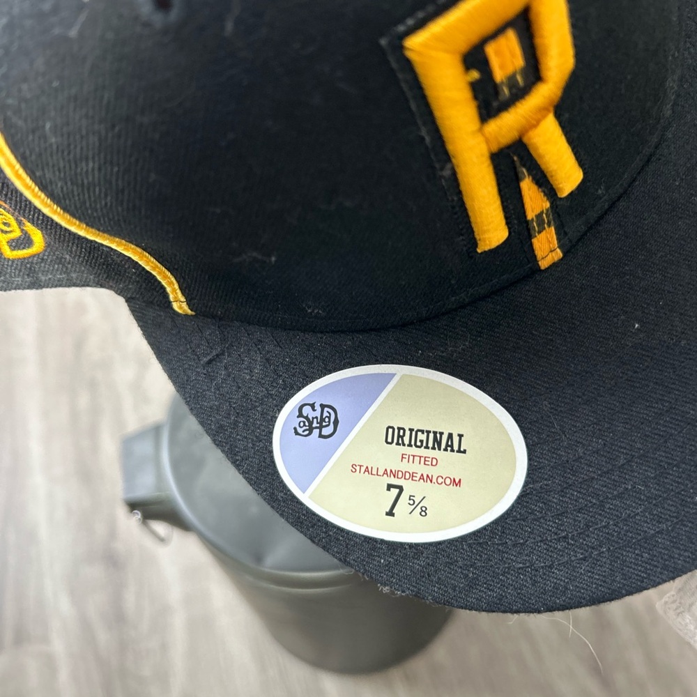 Rucker Park Harlem Courts Black & Gold Hat Men Size 7 5/8 Stall & Dean NWT - Picture 6 of 6